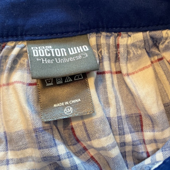 Her Universe Doctor Who Plaid Skirt - Picture 4 of 5